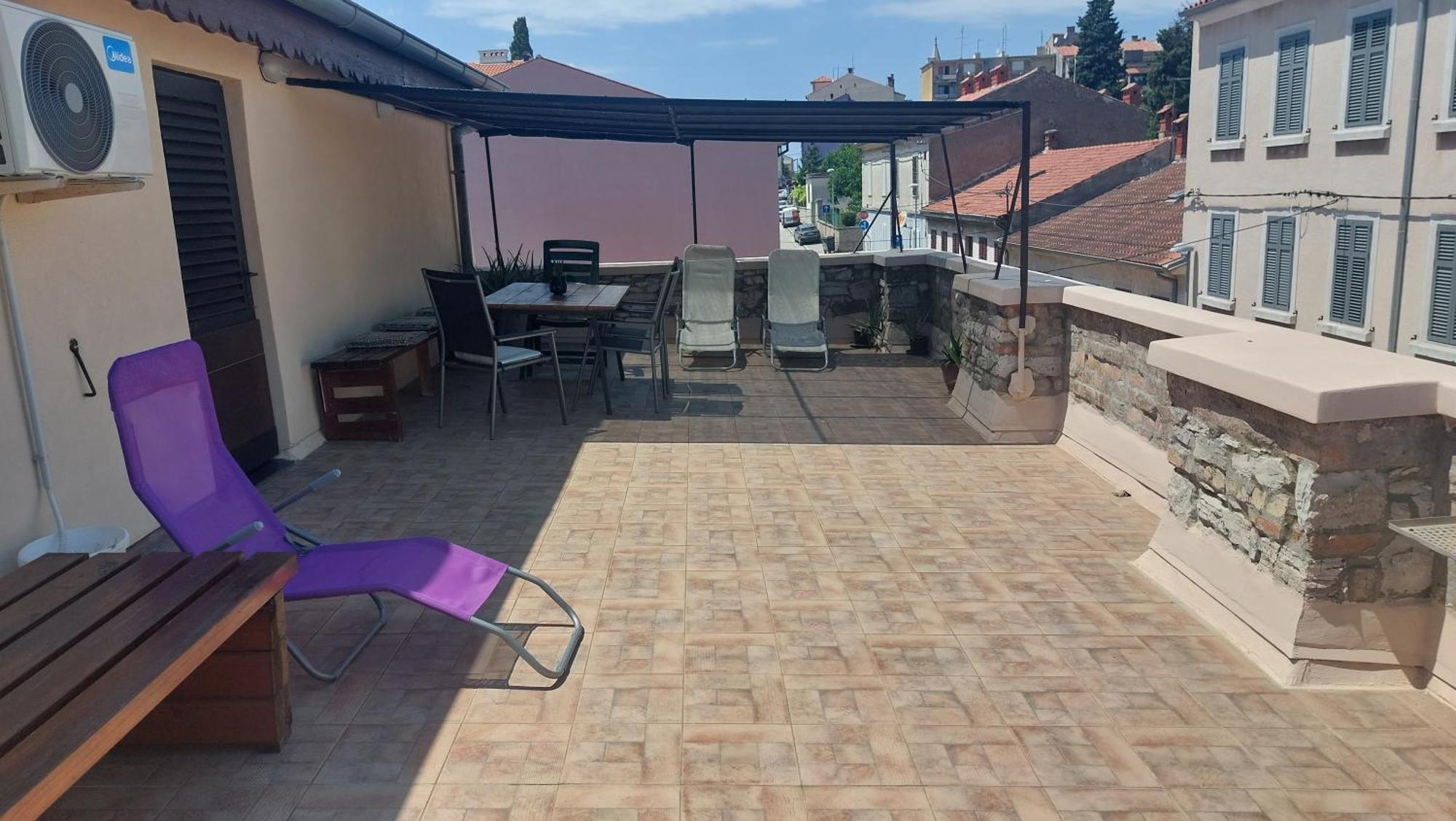 Apartment In Centre With Huge Terace プーラ エクステリア 写真